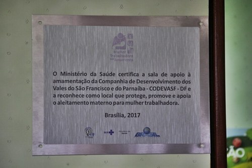 Placa do projeto Mulher trabalhadora que amamenta. Placa do projeto Mulher trabalhadora que amamenta.