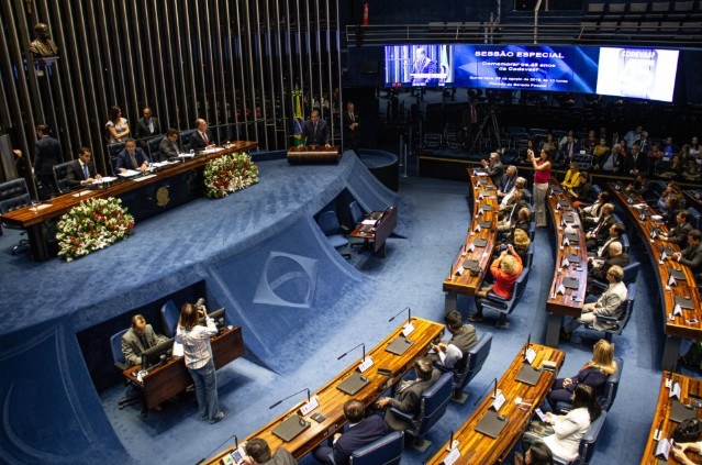 Sessão especial do Senado