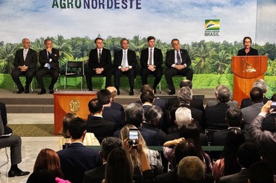 Diretor-presidente da Codevasf participa da cerimônia de lançamento do AgroNordeste. Foto: Frederico Celente/Codevasf