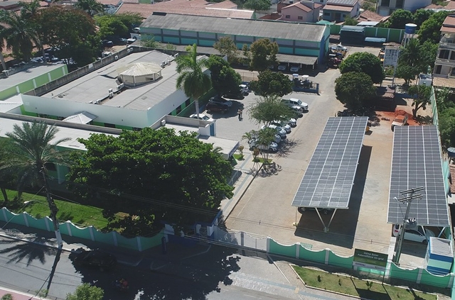 Codevasf adota energia fotovoltaica em sua superintendência em Bom Jesus da Lapa (BA).jpg