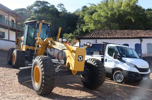 Codevasf entrega equipamentos a municípios de MG.jpg