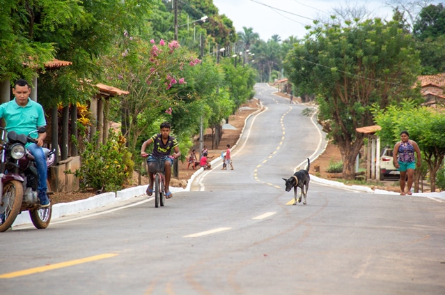 Codevasf entrega pavimentação em Bacabal (MA).jpg