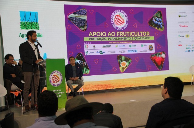Codevasf e instituições parceiras lançam segunda etapa da Rota da Fruticultura Ride-DF
