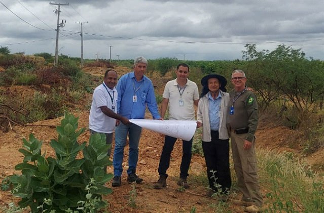 Equipe técnica no Salitre