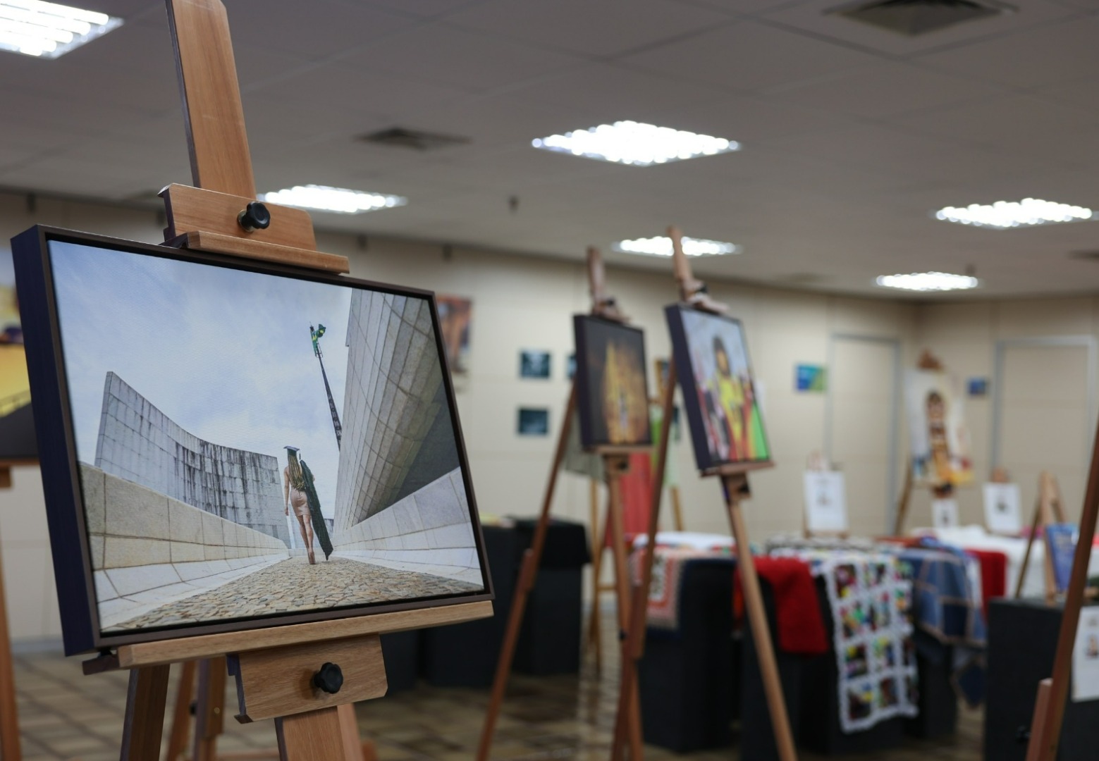 Espaço Cultura Codevasf apresenta exposição “Prata da Casa”