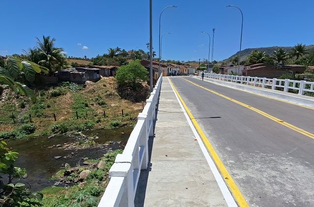 Ponte paulo Jacinto capa