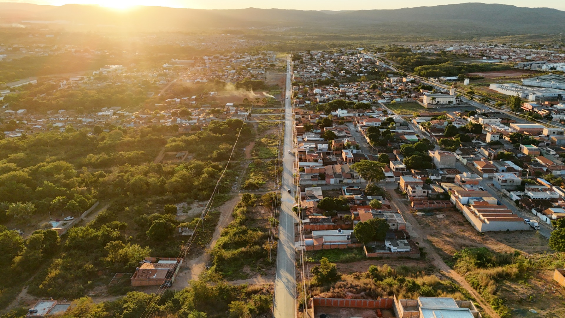 Pavimentação de Avenida Duzentos em Montes Claros (MG)