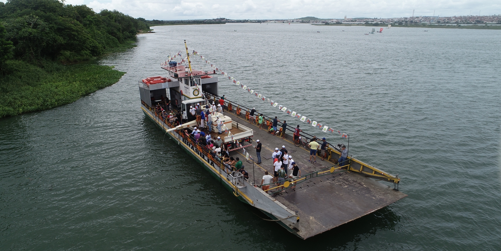 Peixamentos inserem espécies nativas no rio São Francisco em Piaçabuçu e Porto Real do Colégio, em Alagoas.JPG